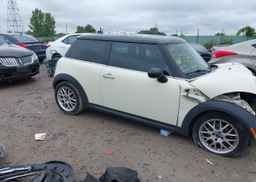 2009 MINI COOPER CLASSIC