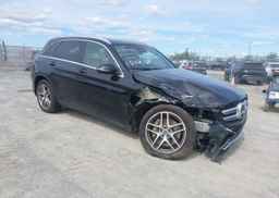 2017 MERCEDES-BENZ GLC 300 4MATIC