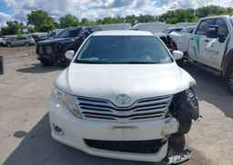 2010 TOYOTA VENZA