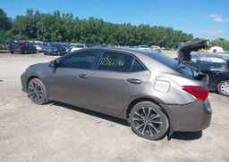 2018 TOYOTA COROLLA SE