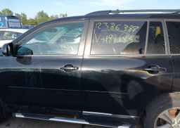 2013 TOYOTA HIGHLANDER PLUS