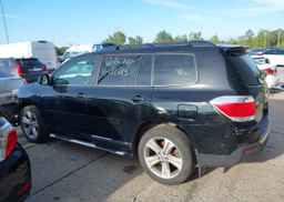 2013 TOYOTA HIGHLANDER PLUS