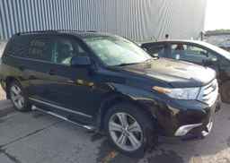 2013 TOYOTA HIGHLANDER PLUS