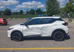 2024 NISSAN KICKS SR