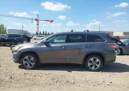 2016 TOYOTA HIGHLANDER LIMITED