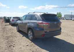 2016 TOYOTA HIGHLANDER LIMITED