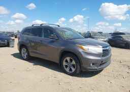 2016 TOYOTA HIGHLANDER LIMITED