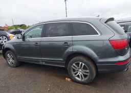 2013 AUDI Q7