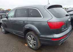 2013 AUDI Q7