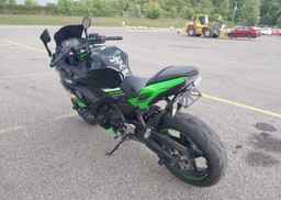 2017 KAWASAKI EX650 F