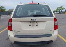 2012 KIA RONDO