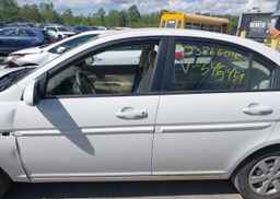 2009 HYUNDAI ACCENT GLS