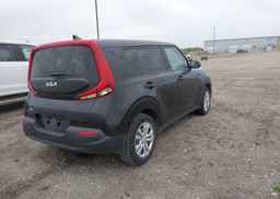 2022 KIA SOUL LX