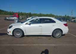 2013 SUZUKI KIZASHI SX