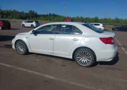 2013 SUZUKI KIZASHI SX