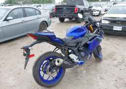 2025 YAMAHA YZF-R3