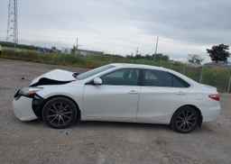 2015 TOYOTA CAMRY XSE