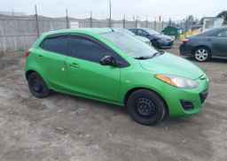 2013 MAZDA MAZDA2 GX