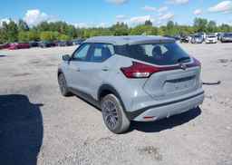 2025 NISSAN KICKS PLAY SV