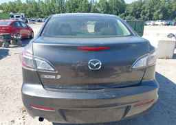 2013 MAZDA MAZDA3 GX