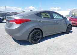 2013 HYUNDAI ELANTRA GL