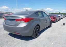 2013 HYUNDAI ELANTRA GL