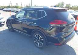 2017 NISSAN ROGUE SV
