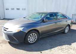 2015 TOYOTA CAMRY HYBRID LE