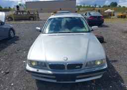 2001 BMW 740I