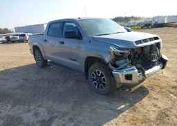 2018 TOYOTA TUNDRA CREWMAX SR5