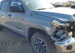 2018 TOYOTA TUNDRA CREWMAX SR5