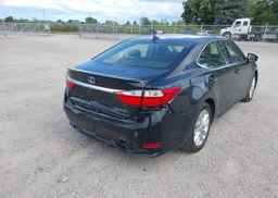 2013 LEXUS ES 300H