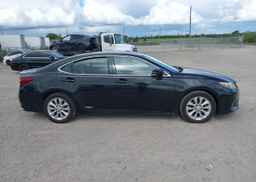 2013 LEXUS ES 300H