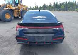 2024 HYUNDAI ELANTRA LUXURY