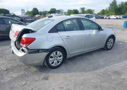 2015 CHEVROLET CRUZE 1LT