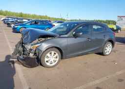 2018 MAZDA 3 Sport