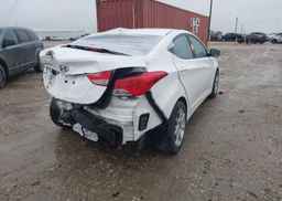 2012 HYUNDAI ELANTRA GL