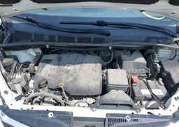 2018 TOYOTA SIENNA LE V6