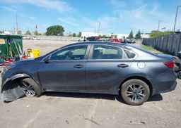 2024 KIA FORTE EX