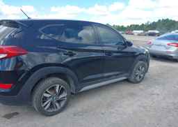 2018 HYUNDAI TUCSON BASE 2.0L