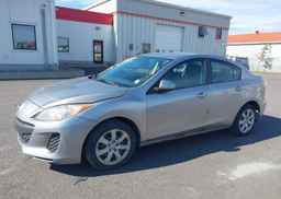 2013 MAZDA 3 I