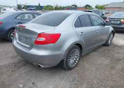 2011 SUZUKI KIZASHI S