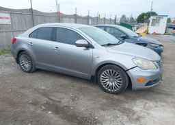 2011 SUZUKI KIZASHI S