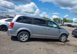 2017 DODGE GRAND CARAVAN CREW