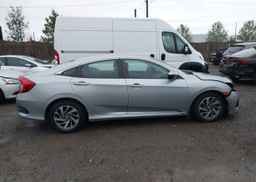 2018 HONDA CIVIC SE