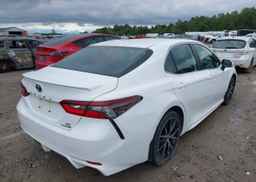2023 TOYOTA CAMRY XLE