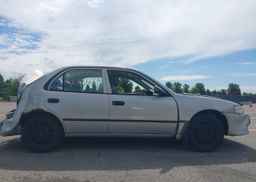 2002 TOYOTA COROLLA CE