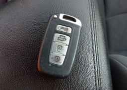 2013 KIA OPTIMA HYBRID