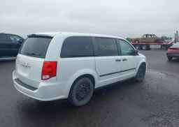 2014 DODGE GRAND CARAVAN SE