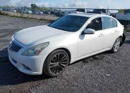 2010 INFINITI G37X